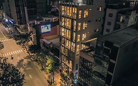 Snite Hotel & Dorm - Danang Dragon Bridge